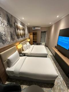 Sky Park Hotel Deira - Dubai - 4