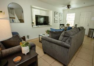 Comfort meets Tranquility by the Sequoia Entrance - Three Rivers - 5