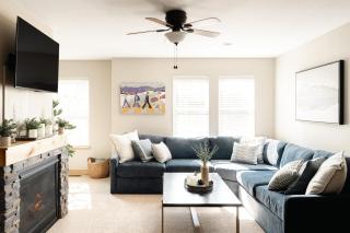 Alluring Rocky MTN Getaway - Free Parking - Fraser - 2