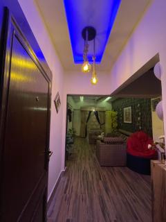 In the best location of badar commercial middle of DHA Karachi phase 5 - Karatschi - 7