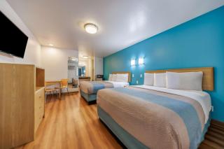 Motel 6-Canby, OR - 4
