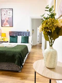 64 Queen's Grove NW8 6ER LONDON a-full address - Londen - 0