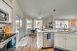 Villa Sol Mate - Waterfront Cape Coral Home! - Cape Coral - 3