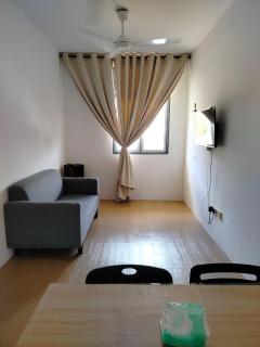 SSS Homestay 5 mins to Afamosa Resort 6 mins to Tampin Waterpark - 7