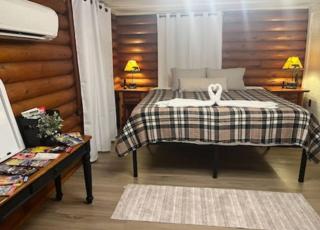 40 minutes to Gatlinburg, mountain hideaway - Jones Cove - 4