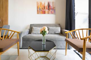 SOHO Residence - Central 2BR Apartment with Modern Comfort in District 1 - Ho Chi Minh City - 3