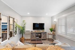 Wake Zone Lighthouse Lodge - Lake Views - Kimberling City - 7