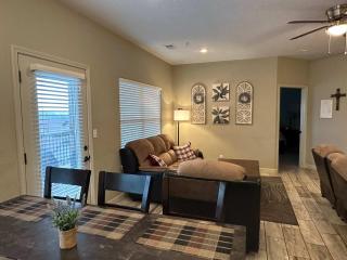 The LUX Stonebridge - No Stairs Close to SDC - 2