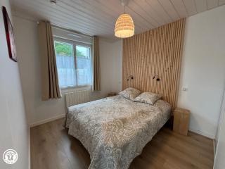 Maison rénovée près de la plage avec jardin clos et parking - FR-1-426-562 - Barbâtre - 7