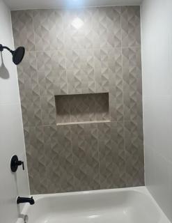 Modern 4BR- Near Everything! - 3