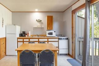 Artilla Cove Cabin 3 - Lake views -Outdoor Pool - Branson - 5