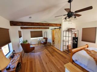 Temecula Wine Country Ranch with 200 year old oaks - Oakridge Ranches - 1