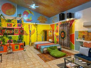 Hippie Chic Oasis - Colby - 3