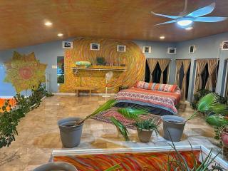 Hippie Chic Oasis - Colby - 7
