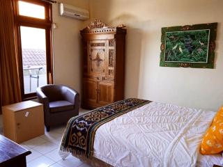 Baleku Sharing Kitchen - Sanur - 0