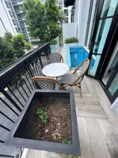 Luxury Pool Villa 5BR 12pax with Private Lift in Ekkamai - Bangkok - 5