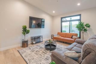 Sunny Scottsdale Oasis with pool - 6