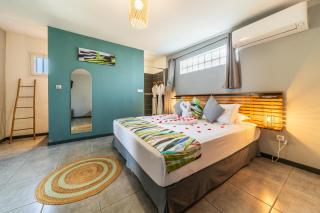 Hotel Exsel Victoria - Saint-Pierre - 1