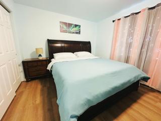 Spacious 4BR Home with Garage - 8
