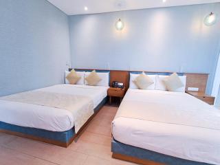 Hotel H2O - Manila - 9