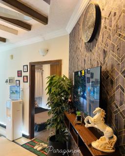 Luxury 2 Bedroom Apartment in Islamabad - 4