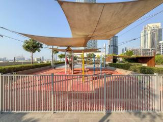 FIRST CLASS 1BR Urban Chic Oasis - Dubai - 6