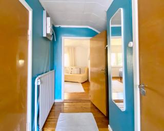 Palkinen II Rovaniemi - 1950s vintage home with parking & courtyard & wifi - 1