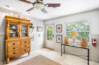Love Shack - Anna Maria - 4