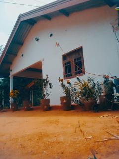 Chathuni Holiday Home - Anuradhapura - 7