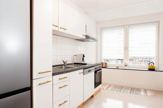 Smart Home - Essen - Perfect for 5 Guests! Central - Balcony - Netflix - Free Parking Zone - Essen - 3
