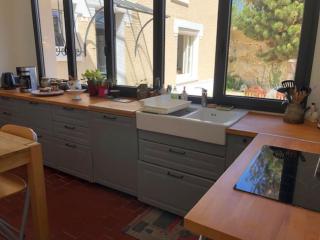 Maison familiale avec poêle à bois et jardin - 7