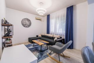 7 Seconds Away From the Main Street, FREE Parking - 6