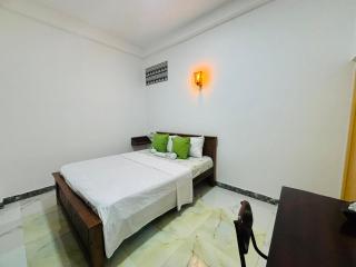 Jaya Villa - Near Airport - 3