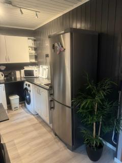Very centrally located apartment with free parking - Tromsø - 4