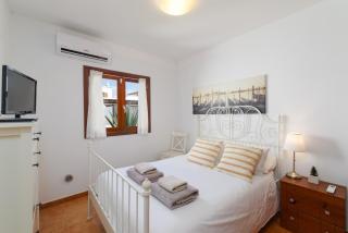 234 - Villa Reinosa by Villas Now Ltd - Playa Blanca - 7