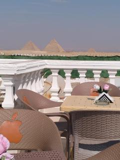 Pyramids High View Inn - Giza - 0