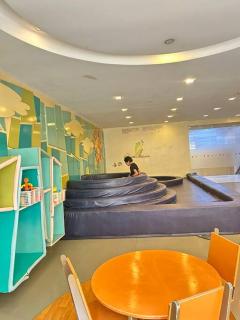 Urban Escape at Morgan Suites McKinley Hill, BGC - Manila - 8