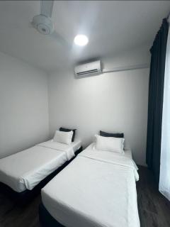 SDC Suite Home 4 - 5