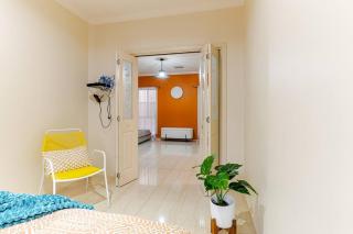 Morden Elegant 4 Bedroom House - Broadview - 8
