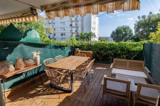 Superbe 2 Pièces Rénové Grande Terrasse et Vue Mer - Cagnes-sur-Mer - 9