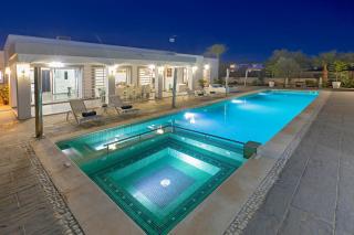 Villa in San Antonio Sleeps 10 - 4