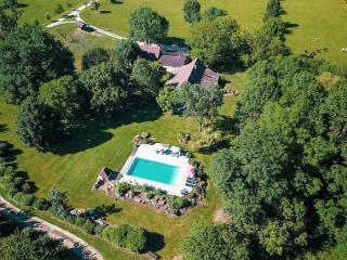 Bergerie with large swimming pool - Faux - 0