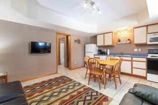 Artilla Cove Cabin 7- Lake Views- Pool & Hot Tub - 5