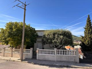 Sunny forest Villa near Barcelona - Vallirana - 2