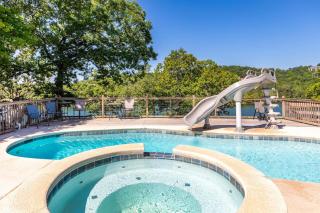 Artilla Cove Cabin 4 - Lake views - Outdoor pool - Branson - 8