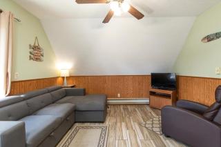 Artilla Cove Cabin 9- Lakeside- Pool & Hot Tub - Branson - 2