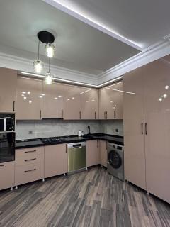 3 floors 4 bedroom seaside apart - Bakoe - 4