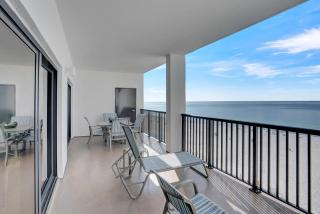 The Palms 714 - 9