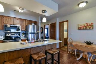 Divine 9 Condo -Fishing Lake & Hiking Trails - 9