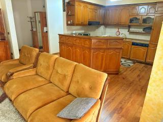 Ervin Apartment - 5 min to Skenderbeg Square - Tirana - 1